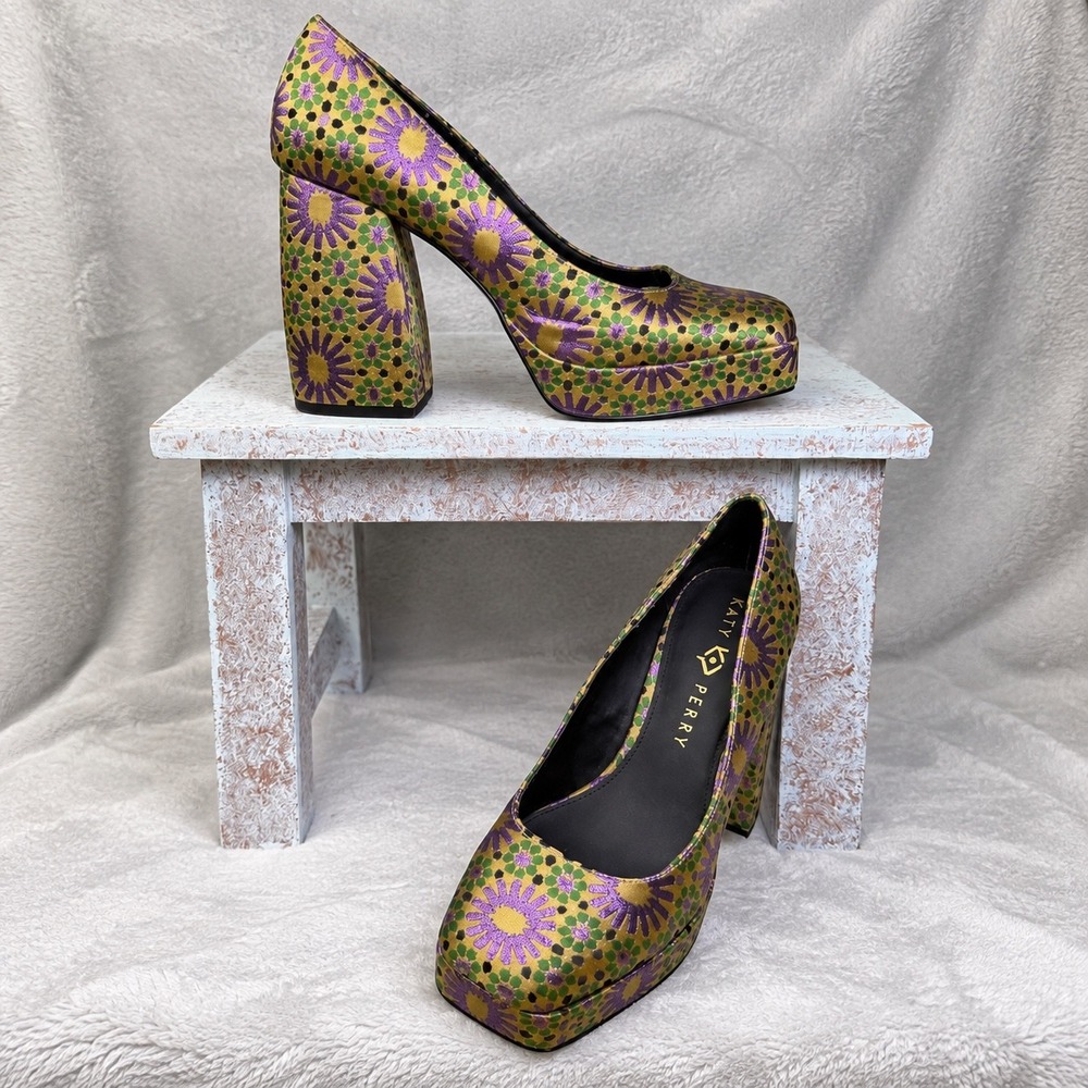 Katy Perry The Uplift Pump Womens 9M Gold Purple Floral Brocade Platform Heels